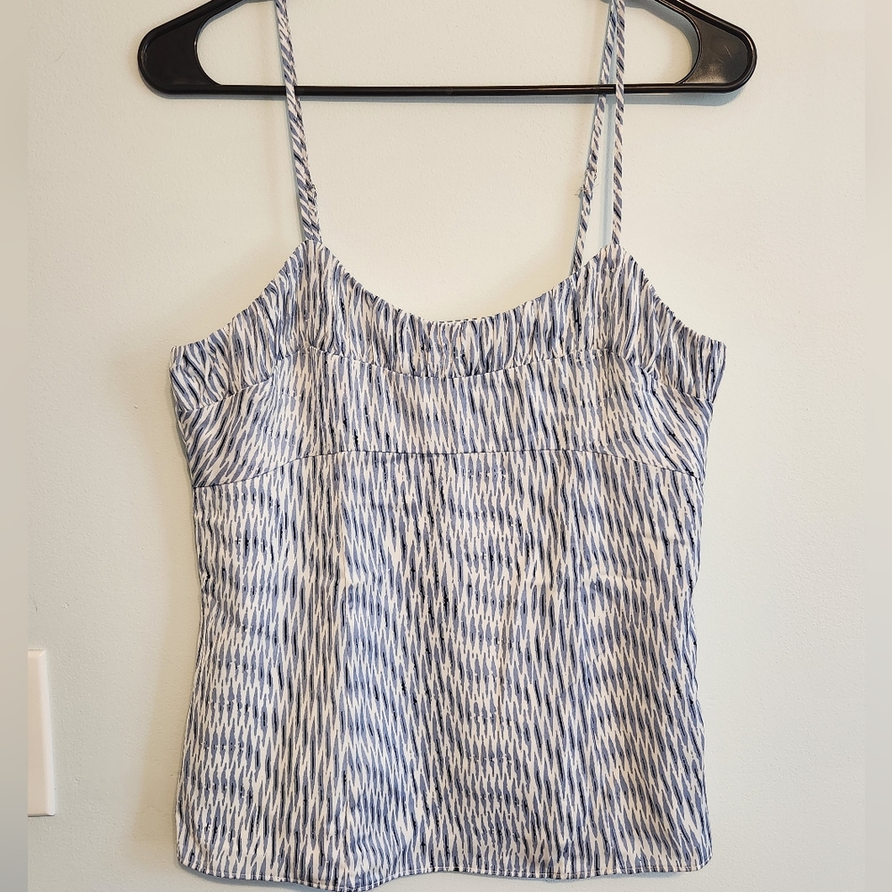 Banana Republic tank with zipper side NWOT size 6